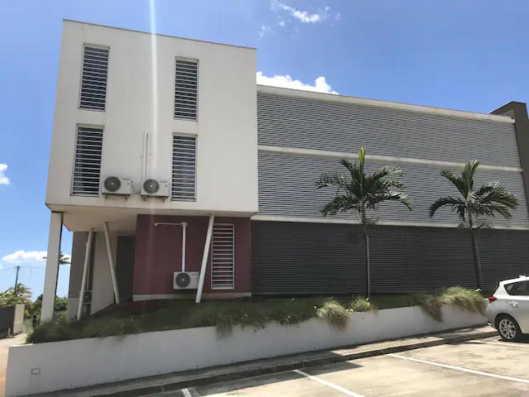 Meuble De Standing Au Coeur Des Commodites Schoelcher Exterior foto