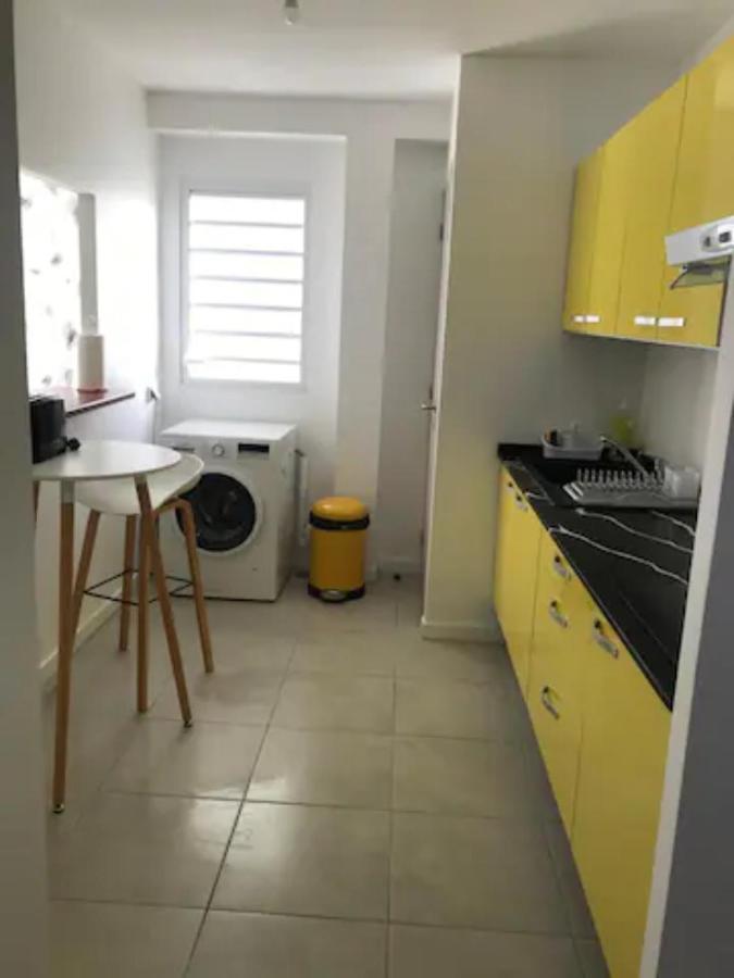 Meuble De Standing Au Coeur Des Commodites Schoelcher Exterior foto
